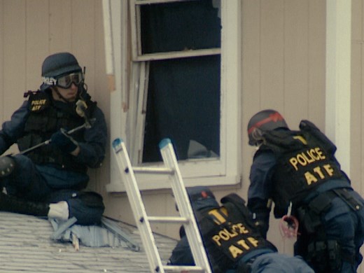 The Tragic True Story of the 'Waco: American Apocalypse' Siege