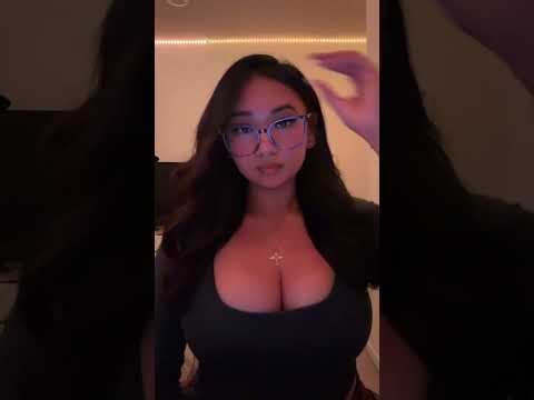 TikTok & IG Lives - Curvy Latina & American Models 😍 #iglives #tiktoklives #vixen