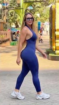 Scarlet Benz (Marcela): The Colombian Fitness & Curvy Model Everyone Is Talking About