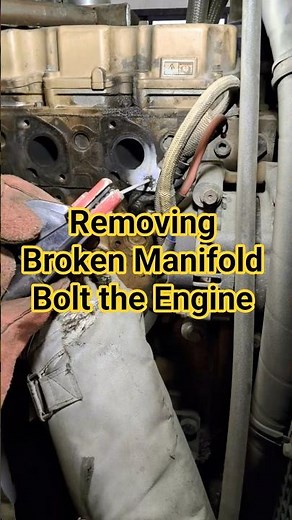 Removing Broken Exhaust Manifold Bolt the Engine