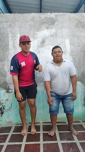 el bartin on Instagram: "El palote😂 no fue el mejor pero del 1 al 10 cuánto nos califican 🤔🔥❤️??"