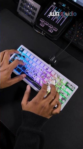 Wraith W60 Kitsune Review: The Best Budget Magnetic Keyboard? ⌨️ #shorts