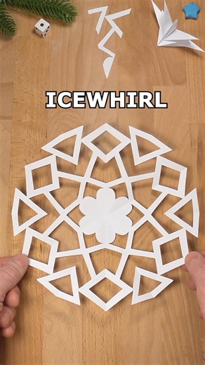 BEAUTIFUL PAPER ICEWHIRL SNOWFLAKE | BEST CHRISTMAS DECOR IDEAS INCLART