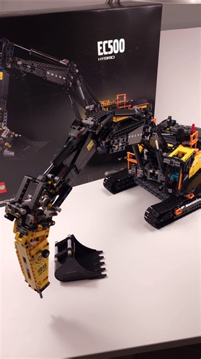 LEGO Technic Volvo EC500 Hybrid Excavator (42215)[2359 pcs] Review P.1 #shorts @TopBrickBuilder