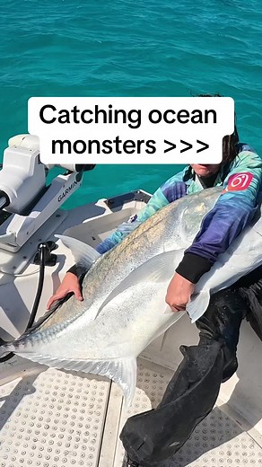 Catching the biggest fish on the reef is a next level feeling Thnks for the video idea @JD #fyshlur #fishtok #fishing #au #fishingrod #fishinglife #fishingvideos #fish #austraila #australia🇦🇺 #fishingaustralia #lurefishing #gianttrevally #gtfishing #bigfish #surfacefishing #queenfish #trevally #trevallyfishing