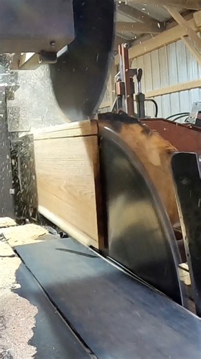 This isn’t the 36” log that I’d talked about yesterday! I promise that one will be the next log. I’d forgotten that I even video taped this log. My followers and subscribers know, I like saving the best for last! This one is better than yesterday’s. 3 of the boards made were over 20 inches in width! #satisfying #wood #asmr #Sharp #familybusiness #lumberjack | Sawyerpool95