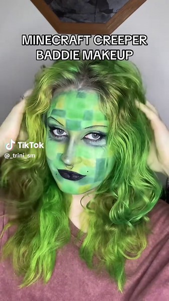 Minecraft Creeper Baddie Makeup Tutorial