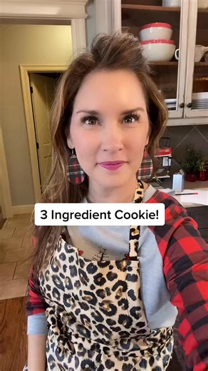 My entire fam LOVES these cookies 🍪 They’re so yummy and such a cinch to throw together! “Recipe” for full tutorial and tips! | Crazy Busy Mama