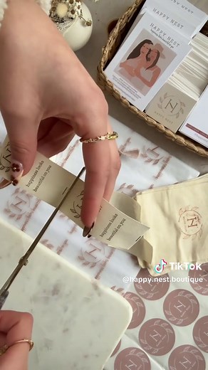 shop happy nest – our online shop is now open and waiting for you🫶🏼🤍#smallbusiness #jewelrybusiness #womenownedbusiness #packingorders #jewelry