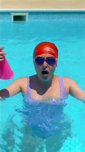 Swim Cap Woes? Try This Simple Trick! 🏊‍♂️✨