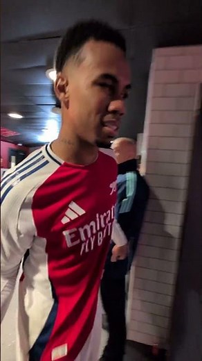 TUNNEL CAM SCENES AFTER NOTTINGHAM FOREST WIN!