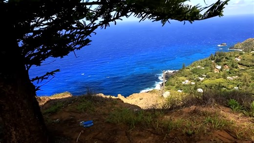 This island has 35 people and a paradise that turned into a scandal