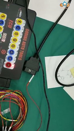 Connect ECU and Godiag GT100 breakout box