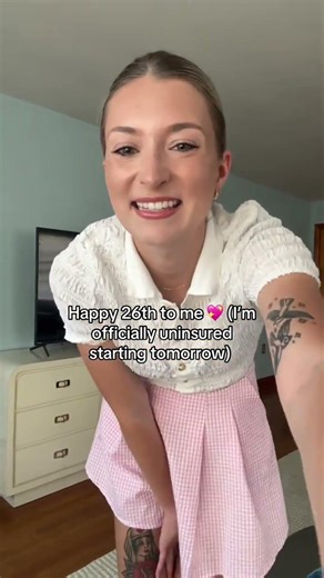 Coping with ✨humor✨ anyway #healthcareforall #fitcheck #fitchecks #birthdaygirl #birthday