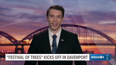 Festival of Trees 2025 kicks off in Davenport