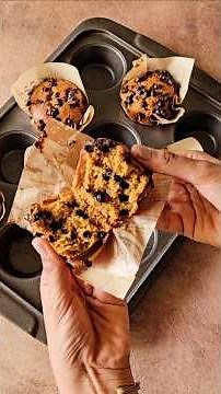 No Maida No Refined Sugar Muffins - Eggless Whole wheat Muffins #bakewithme