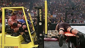 Brock Lesnar vs. Big Show - WWE Championship Stretcher Match: Judgment Day 2003