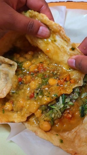 291K views · 3.1K reactions | DOUBLES  It's one of the tastiest & most popular vegan Trini street foods! It's also A LOT of work, so go thank a doubles vendor today  Have a happy Saturday, friends ❤️ #happysaturday #Doubles #TriniStreetFood #TriniDoubles #TrinidadandTobago #doubleswithheavy #TriniFoodinHouston #TriniFoodInTexas #TriniFood #Breakfast #Vegan #TasteofTrinbago #TasteofTrini | Taste of Trinbago | Facebook