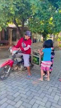 pas ngonten bocil minta buah semangka 😁#shorts