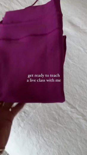 GRWM for my live workout! Music is such an important aspect of my classes and I wanted to upgrade my speaker system so I could feel more. I paired the Sonos Beam with the all new Sonos Sub Mini for the most immersive experience. The easiest set up with their Sonos app and they deliver the most amazing sound quality, not to mention their products are so beautiful!@sonos #SonosPartner #fitpro #fitnessinstructor #fitnessinstructorlife #fitpro #thesculptsociety #homeworkouts #athomeworkouts #workout