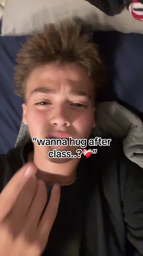 feral_cockroach11 (@feral_cockroach11)’s videos with Benji Blue Bills Cypher Verse - Underground Sound