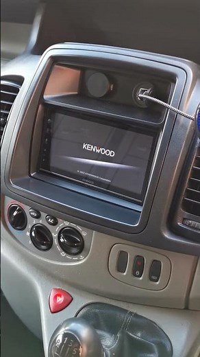 Renault Trafic Goes Stereo Upgrade Wireless CarPlay DMX7722DABS #renaulttrucks #vanlife #caraudio