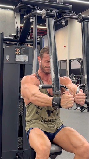One exercise to boost your chest #chestpump #chestday #chestworkout