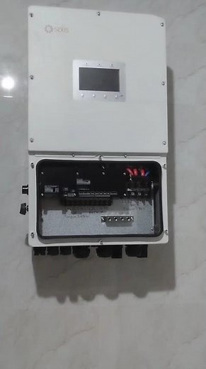 Solis 50kw hybrid inverter with Dyness stack batteries