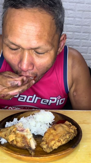 Sarap Kumain ng Nakamay: First Mukbang Experience