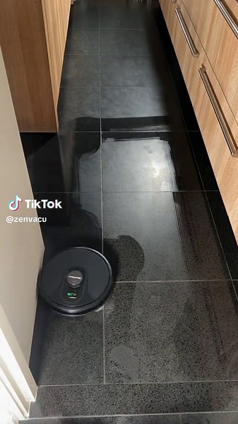 Innovative Robotic Vacuum Cleaner Technology