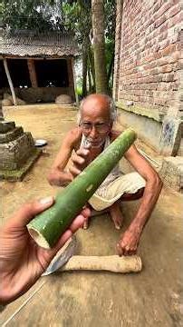 90-year-old grandfather still makes bamboo skewers by hand.!😱#shortsfeed #ytshorts