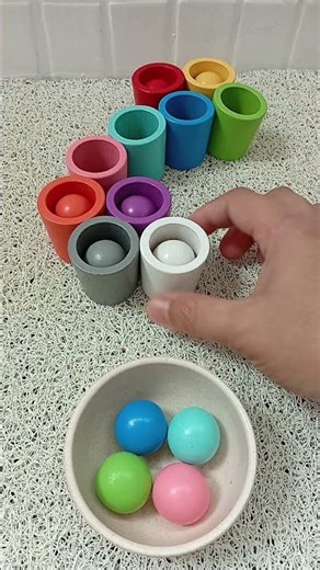 Wooden Balls. Color Sorting #woodenballs #colorsorting