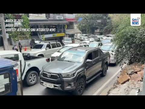 Mabigat na daloy ng trapiko, nararanasan sa Baguio ngayong Lunes Santo | GMA Integrated News