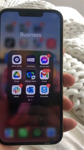 1.3K views | Stop deleting spam emails one by one  Follow for more helpful tips! #spam #spamemails #junkemail #gmailhack #gmailtips #helpfultips #emailhack | CNN Underscored | Facebook