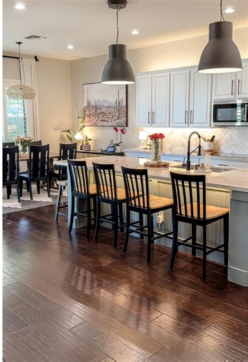 Clear Your Mind for Peace: Mental Clutter Solutions