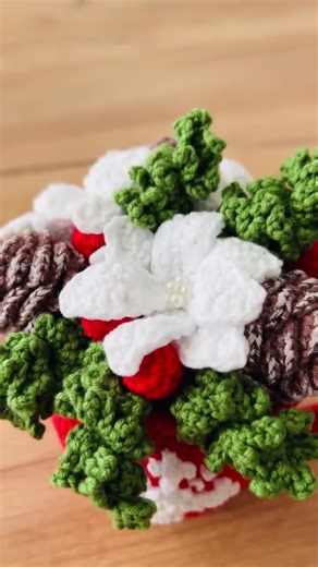 Christmas Cup Crochet Pattern, Pine Cone Amigurumi (PDF Pattern) - Etsy