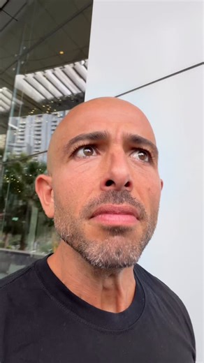 Sabri Suby on Instagram: "Every time I land in Dubai 🇦🇪"