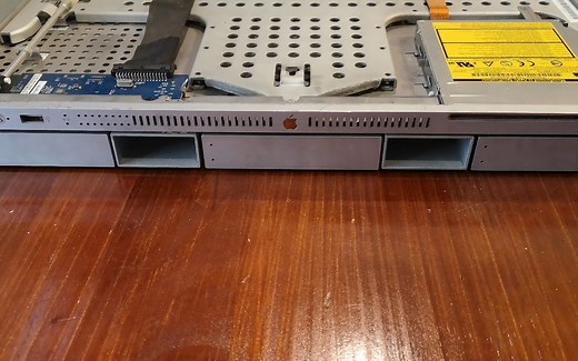 苹果服务器 Xserve 2,1 开箱