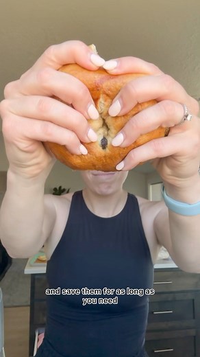 There’s something incredibly satisfying about baking your own bagels, and this Cinnamon Raisin Bagels recipe is the perfect way to bring a touch of cozy warmth to your kitchen. 😋With a golden-brown crust, a soft and chewy interior, and the delightful sweetness of raisins and cinnamon, these bagels are a treat for both breakfast and brunch enthusiasts alike. Get the printable recipe by clicking on the link in the comments! Cooking with Karli #bagels #homemade #cinnamon #raisin #cinnamonraisin #f