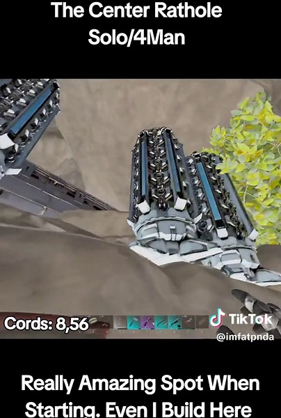 Ark Survival Evolved: Building in The Center Rathole