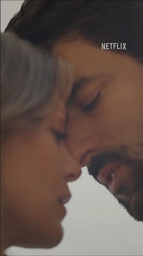 Herkesin dilindeki o aile. Enfes Bir Akşam 10 Ekim'de sadece Netflix'te.
