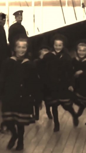 Milah Romanov: My Sister's Crown