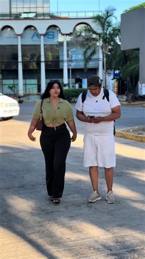 Se quiere gastar todo😠@W&C VISAS AL EXTERIOR #bolivia🇧🇴 #scz #humor #chile