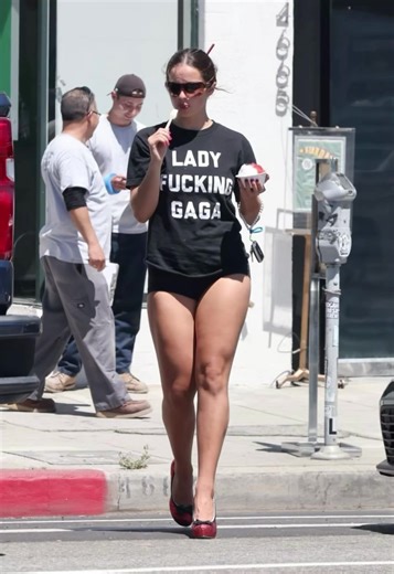 Addison Rae's Best Street Style Looks