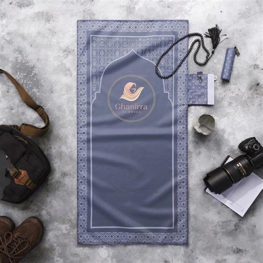 Waterproof Taslan Travel Prayer Mat | Ultra Compact Islamic Rug (2.5cm Roll) - Etsy UK