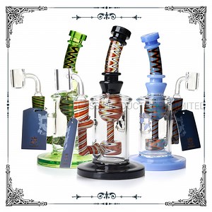 [Hot Item] American Color Rod Phoenix 8 Inches Glass Smoking Bubbler Hookah Water Pipe Oil DAB Rig Wholesale with Quartz Banger