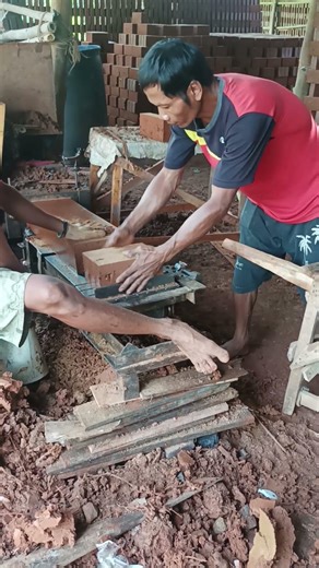 Brick Press Machine for Industrial Use