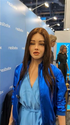 Realbotix Ultra-Realistic AI Robot! #ai #robot #robotics #realbotix #airobot #humanoidrobot #ces