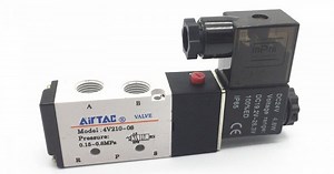 Solenoid Air Valve 5 Port 4 Way 2 Position 24VDC 4V210-08