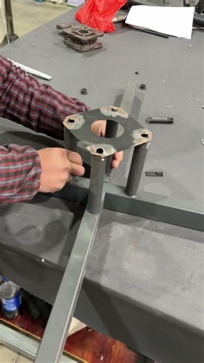 Installation instructions for the base